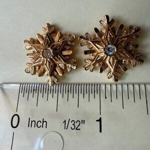 Vintage Snowflake Earrings, Gold-Tone
